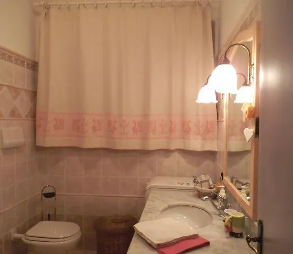 Le Pavoncelle Blu 卡拉古诺内