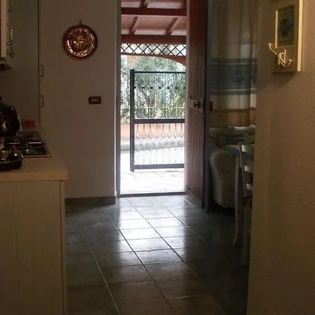 Le Pavoncelle Blu Apartment *